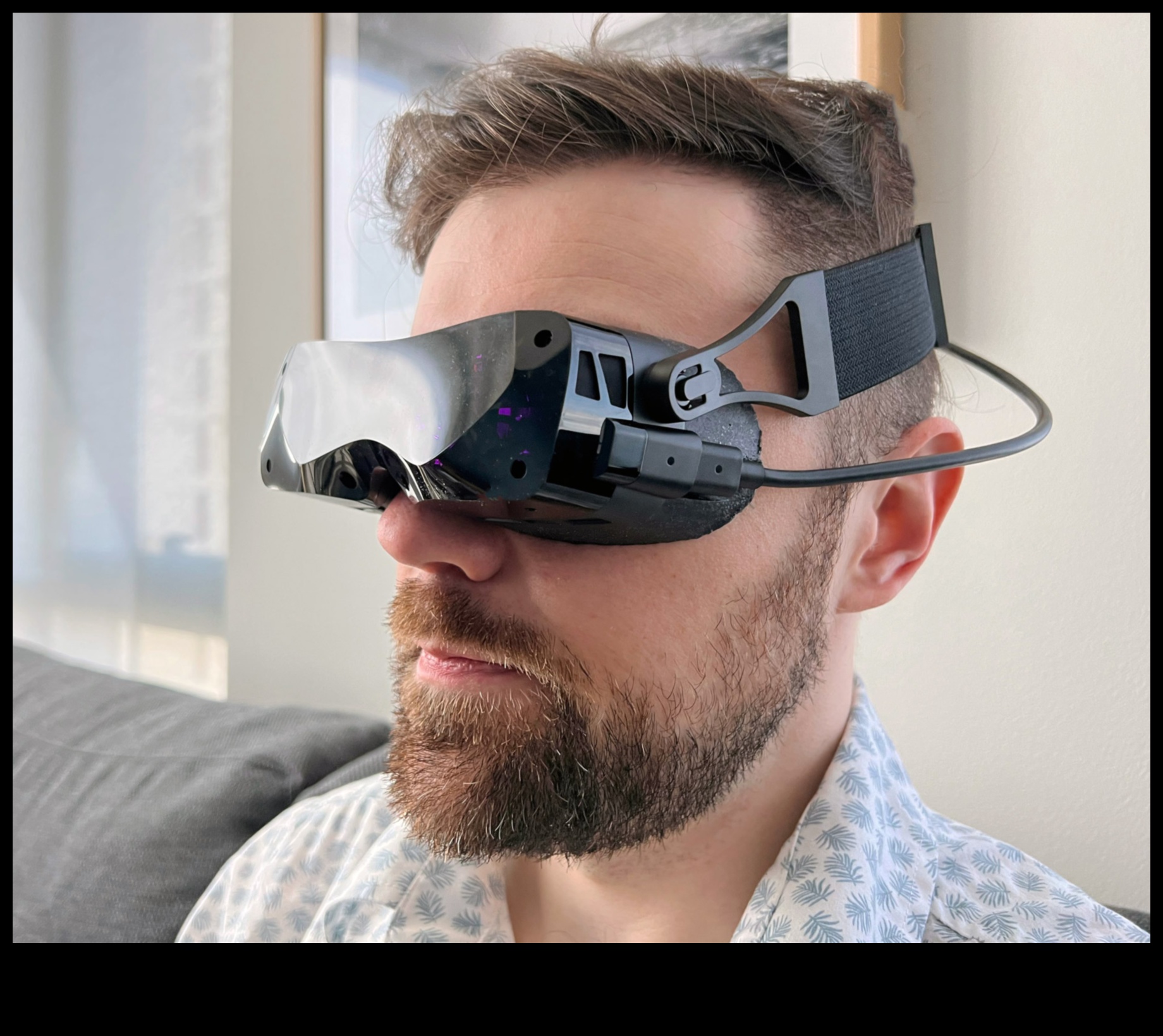 Beyond Screens Επίπεδα δυνατοτήτων εικονικής πραγματικότητας 4 Beyond Screens: Layers of Possibility in Virtual Reality