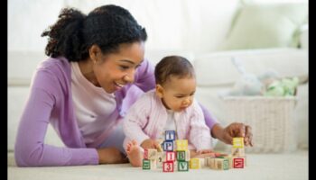 Pure Play: Διασκέδαση και παιχνίδια για τη γνωστική ανάπτυξη του μωρού